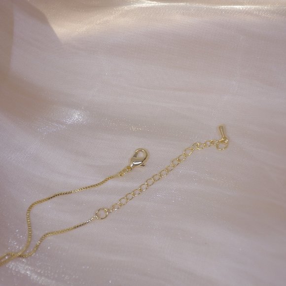 NEW 14K Gold Plated Diamond Mermaid Tail Necklace - Picture 9 of 9